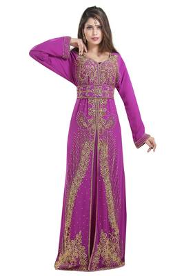Magenta georgette islamic kaftan with zari and stone work 3