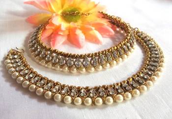 Golden Round  Shape Double  Diamond Pearl Anklet 1