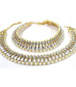 Golden pear shape kundan pearl anklet