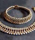 Golden pear shape kundan pearl anklet