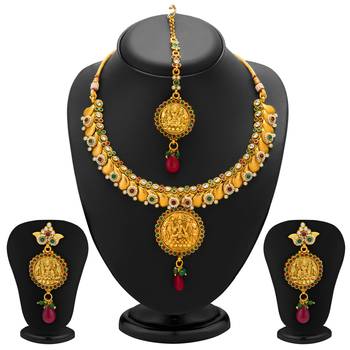 Divine Gold Plated Temple Jewellery Necklace Set for Women 1