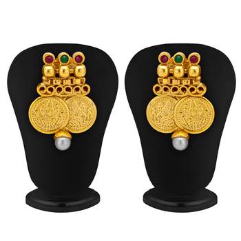 Eye-Catchy Gold Plated Temple Jewellery Coin Necklace Set for Women 3