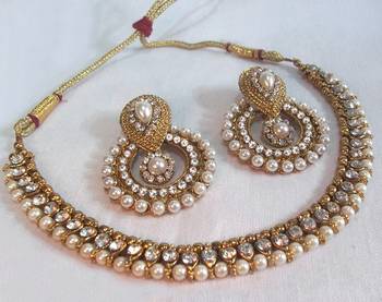 Golden pearl polki necklace set 1