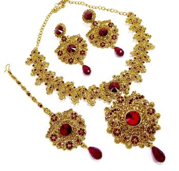 Maroon antique gold plated bridal wedding diamond jewellery 2