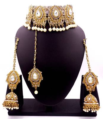 White antique gold plated bridal wedding diamond  jewellery 1