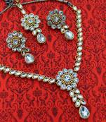 White Kundan Necklace Set