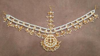 Ferzeen White Pearl Kundan Mathapatti 1