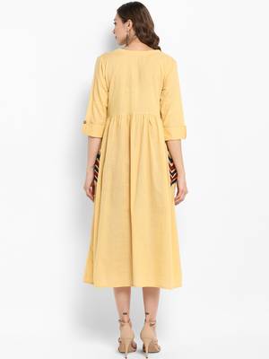 Cream plain cotton kurtas-and-kurtis 3