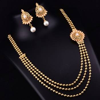 Gold pearl necklace-sets 1