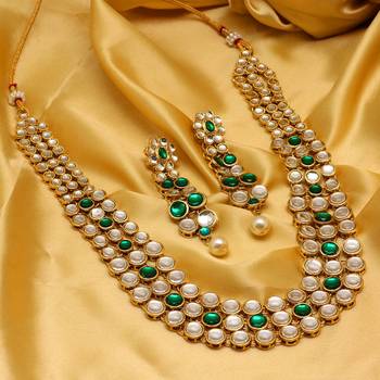 Partywear Special Green Color Kundan Necklace With Earring 4