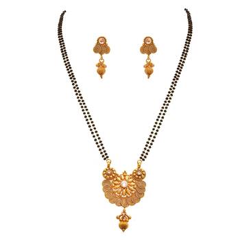Gold diamond mangalsutra 1