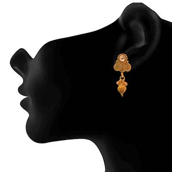 Gold diamond mangalsutra 4