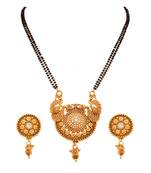 Gold diamond mangalsutra