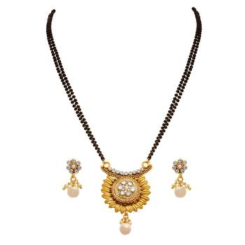 Gold diamond mangalsutra 1