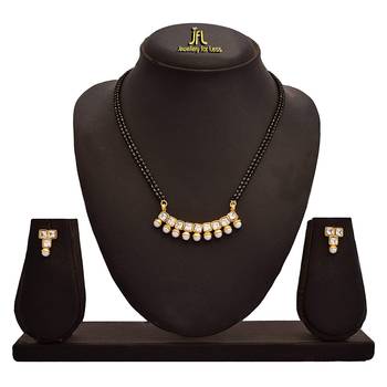 Gold cubic zirconia mangalsutra 2