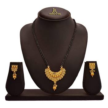 Gold mangalsutra 2