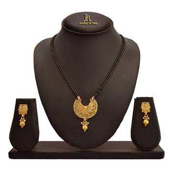 Gold mangalsutra 2