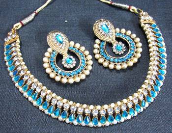 Sky blue stone pearl polki necklace set 1