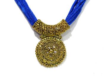 Dark blue thread necklace set 3