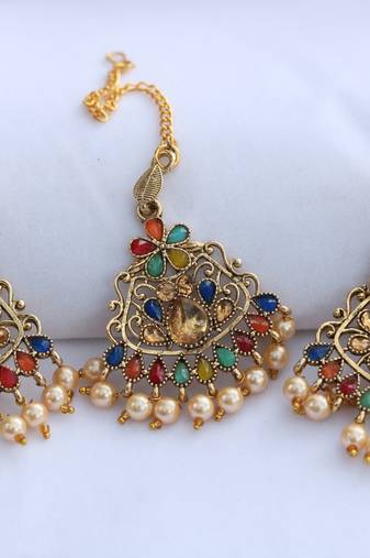  Green, Marron, Blue Aqua green yellow Multicolour stone studded maang tikka  with earrings 