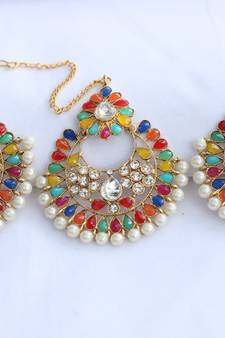 MultiColour Gold Kundan Maang Tikka