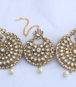Reeti Fashions - intricately carved folral earrings with maang tikka set with off white pearls for women