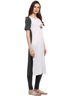 White printed crepe kurtis 4