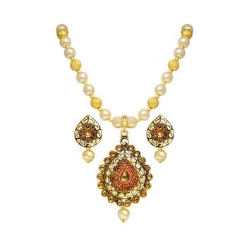 Gold Diamond Pendants 4
