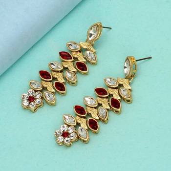 Maroon color dangle kundan earrings 2