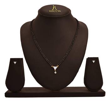 Gold cubic zirconia mangalsutra 2