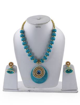 Turquoise Crystal Necklaces 1