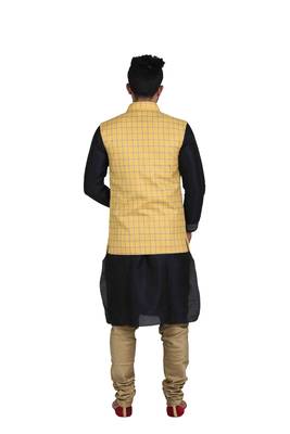 Yellow Jute Printed Nehru Style Jacket 3