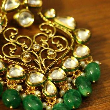 Green Kundan Onyx Yellow Gold Danglers Drops 3