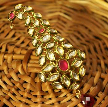 Red Kundan Ruby Yellow Gold Brooch 2