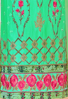 Green embroidered cotton salwar with dupatta 4