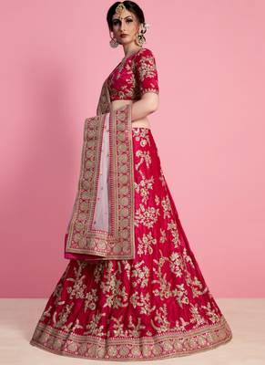 Rani Pink Velvet Embroidered Lehenga With Dupatta 3