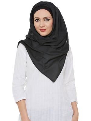 Black Cotton Islamic Hijab Head Scarf 1