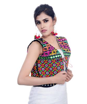 Black Kutchi Embroidered Cotton Blend Short Jacket Women Ethnic Wear 2