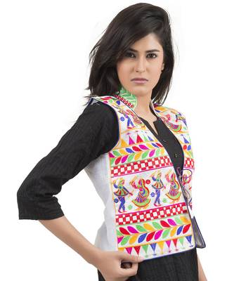 White Kutchi Embroidered Dupion Silk Waist Length Jacket Women Ethnic Wear 3
