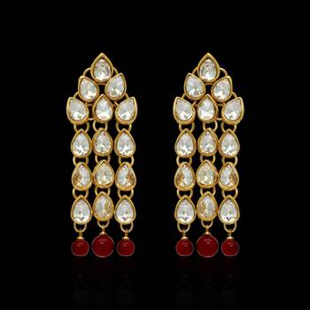 Maroon Color Beautiful Design Kundan Earrings 3