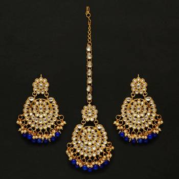 Blue Color Kundan Earrings With Maang Tikka 1