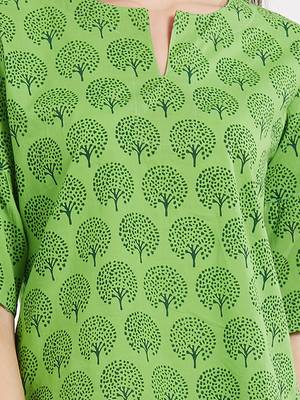 Green tree printed top with gathered sleeves 5