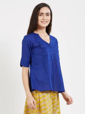 Royal  dobby pleated top with a sleeve with cuffs 4