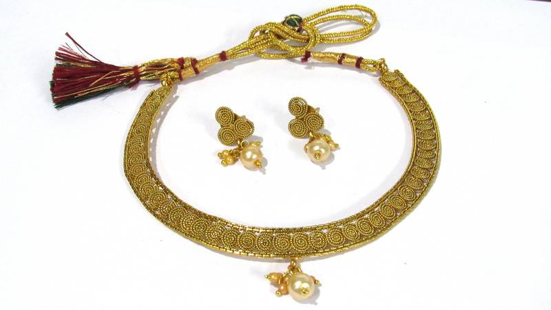 Copper single line jelebi necklace set