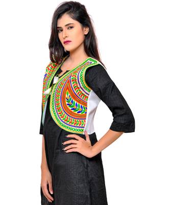 White Kutchi Embroidered Cotton Blend Short Jacket Women Ethnic Wear 2