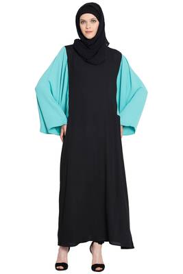 Black Polycrepe Plain Islamic Abaya 1