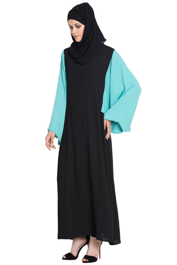 Black Polycrepe Plain Islamic Abaya