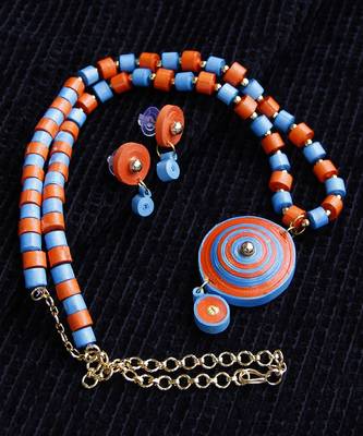 Multicolor Crystal Plain Pendants 4