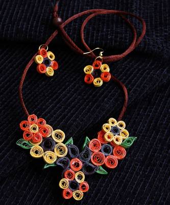 Multicolor Crystal Plain Pendants 4