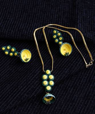 Multicolor Crystal Plain Pendants 4